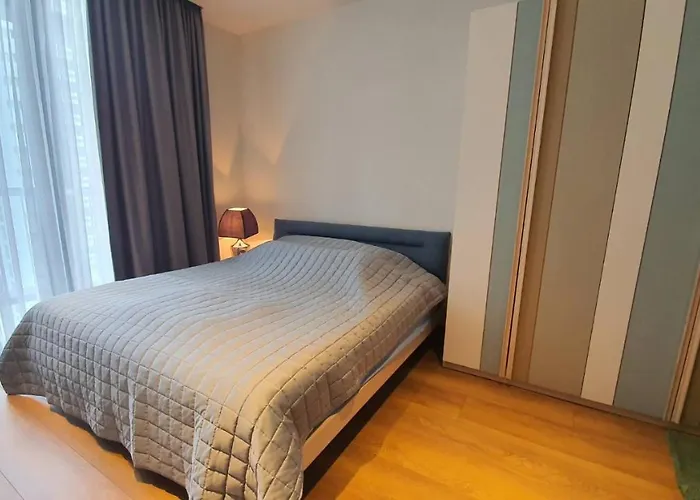 Park 24 Apartahotel
